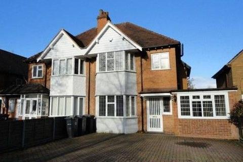 4 bedroom semi-detached house to rent, Hazelwood Road, Birmingham, B27