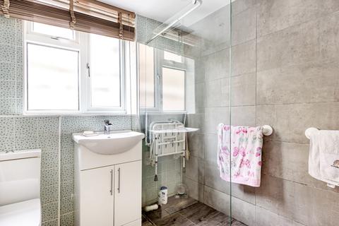 43a Relf Road, London, SE15 4JT