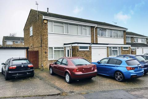 37 Bronte Crescent, Hemel Hempstead, HP2 7NS