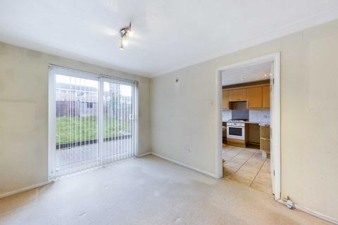 37 Bronte Crescent, Hemel Hempstead, HP2 7NS