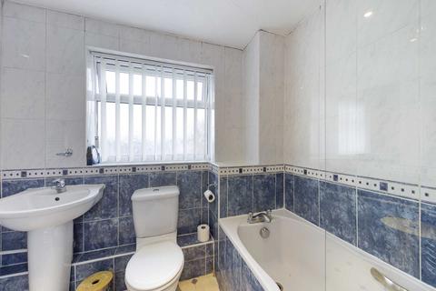 37 Bronte Crescent, Hemel Hempstead, HP2 7NS