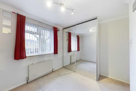 37 Bronte Crescent, Hemel Hempstead, HP2 7NS