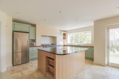 4 bedroom detached house to rent, Ely Road, Littleport, CB6
