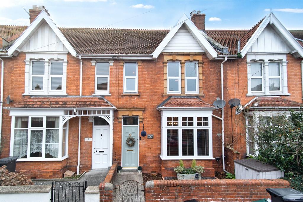 Kingsway Road, BurnhamonSea... 4 bed terraced house £315,000