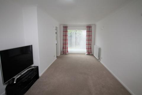 2 bedroom semi-detached bungalow to rent, Millbeck Lane, HU16