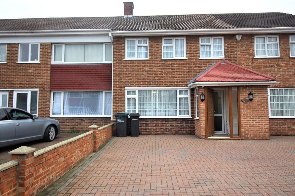 Beaumont Drive, Northfleet... 3 bed end of terrace house £1,350 pcm (£312 pw)