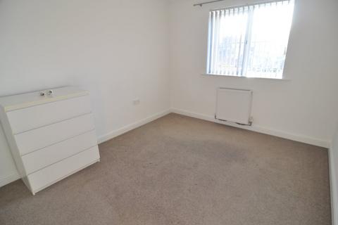 2 bedroom apartment to rent, The Views, Staincross