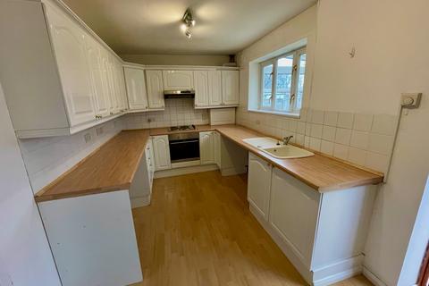 15 Dawley Green, South Ockendon, RM15 5LW