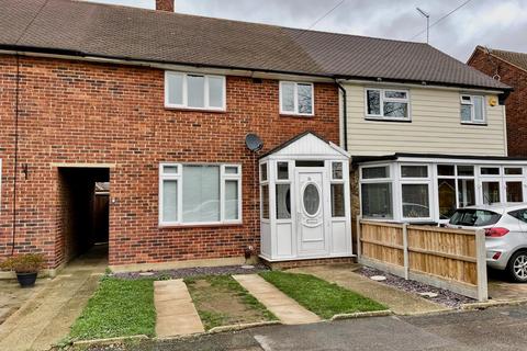 15 Dawley Green, South Ockendon, RM15 5LW