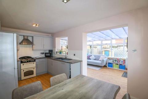 32 Cranberry Way, Hull, HU4 7AQ
