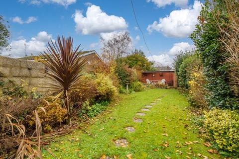 3 bedroom semi-detached house for sale - Green Lane, Chichester