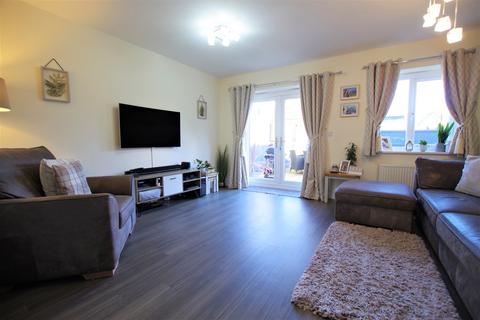 31 Fraser Drive, Bramshall, Uttoxeter, ST14 5EH