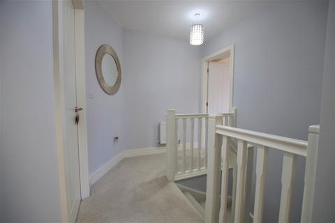 31 Fraser Drive, Bramshall, Uttoxeter, ST14 5EH