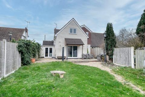 Oak View Cottage Crown East, Rushwick, Worcester, WR2 5TU