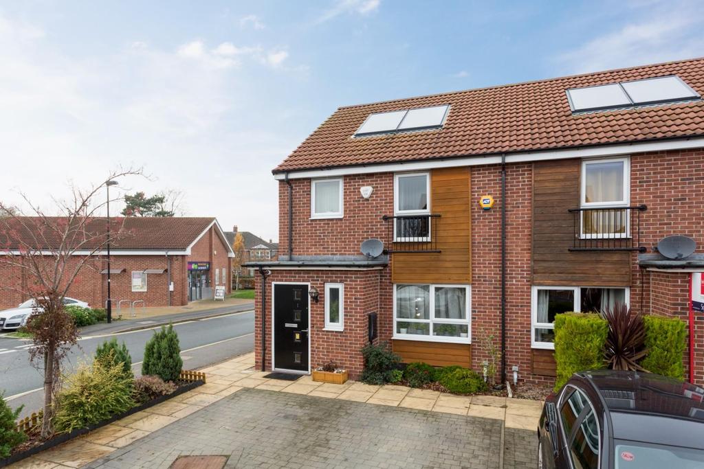 Turner Close, York 3 bed semidetached house £315,000