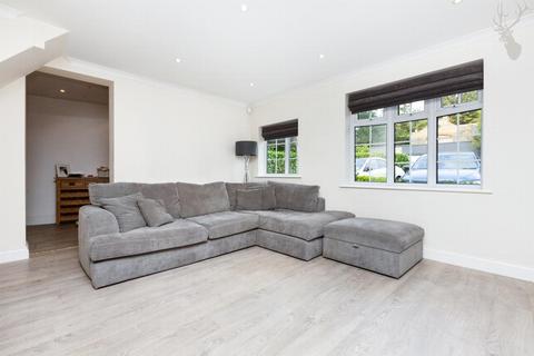 53 Coppice Row, Theydon Bois, Epping, CM16 7DL