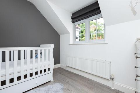 53 Coppice Row, Theydon Bois, Epping, CM16 7DL