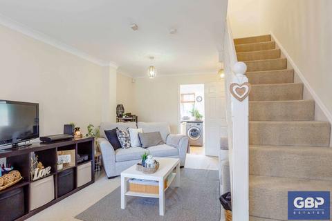 10 Aubrietia Close, Romford, RM3 0XG