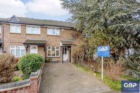 10 Aubrietia Close, Romford, RM3 0XG