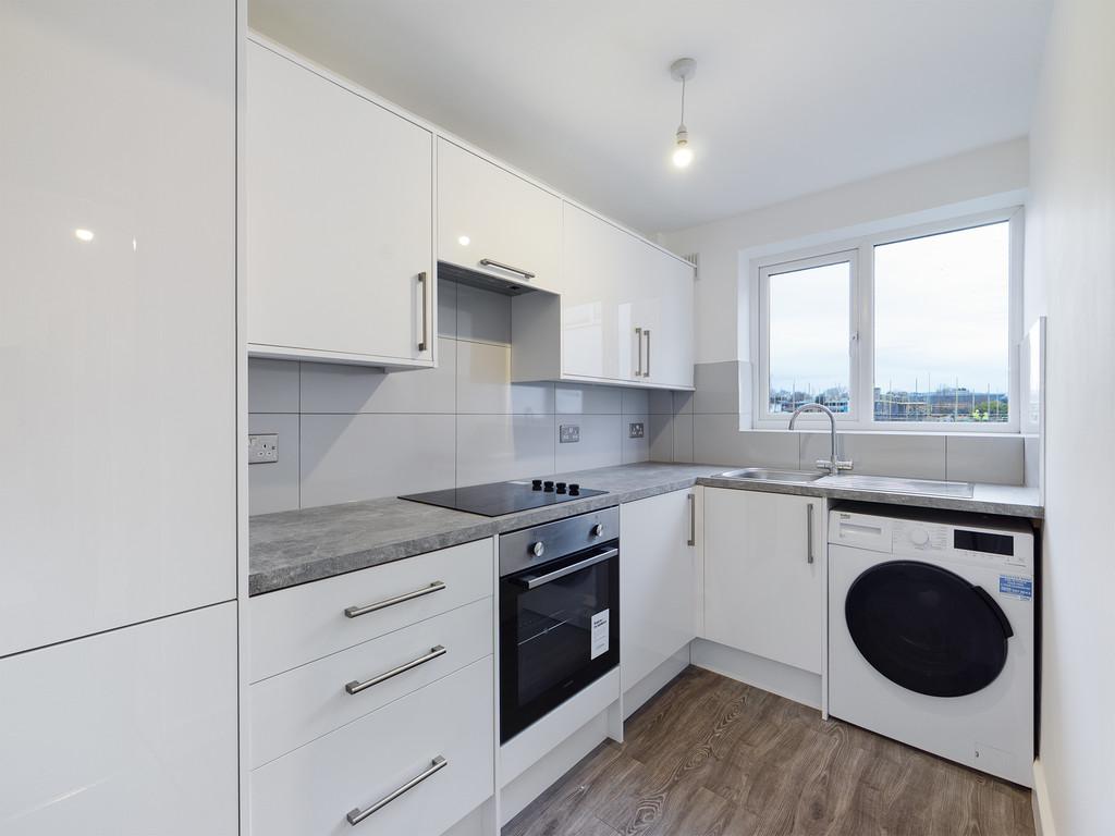 Station Approach, South Ruislip 1 bed £275,000