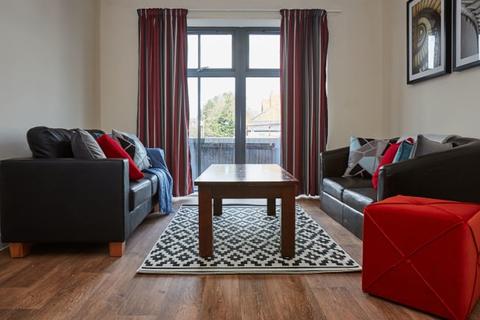 1 bedroom in a flat share to rent - Victoria Road, Chester, England CH2 2AX