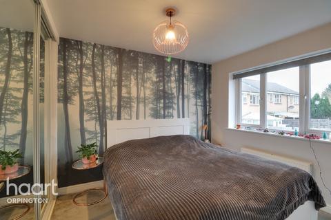 141 Star Lane, Orpington, BR5 3LN