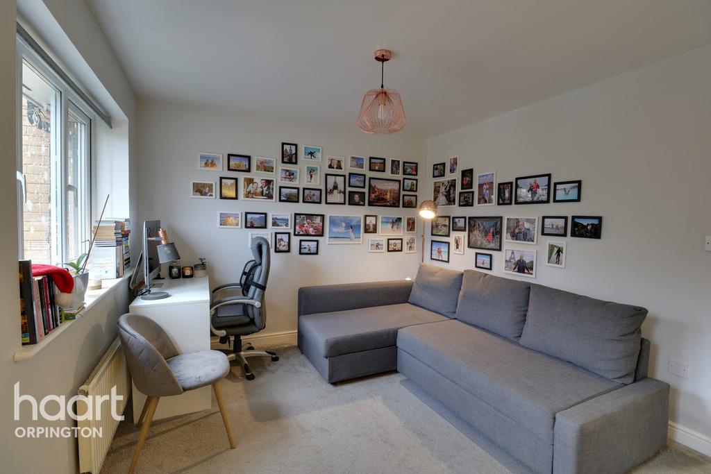 Star Lane, Orpington 2 bed terraced house for sale £325,000