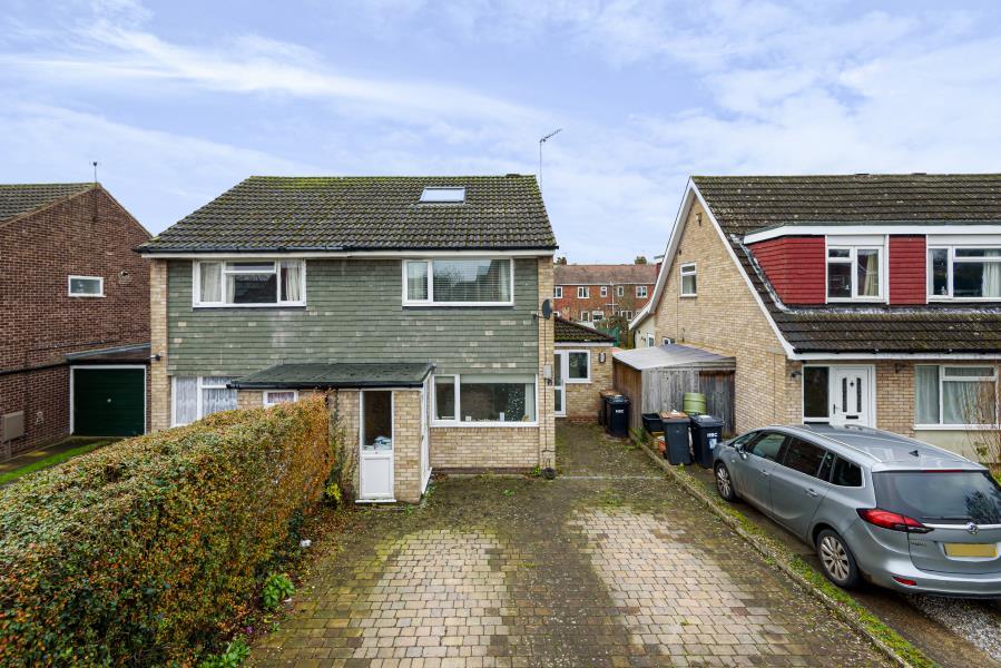 Dentdale Drive, Knaresborough, HG5 2 bed semidetached house £270,000