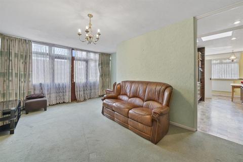 8 Brinkworth Way, London, E9 5JX