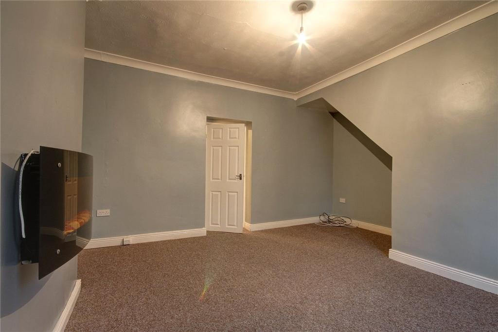 Living Room Pic 3