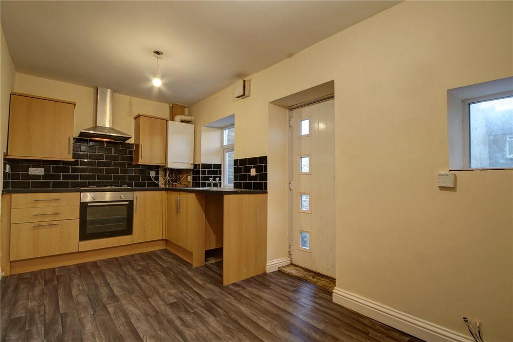 Kitchen Pic 1