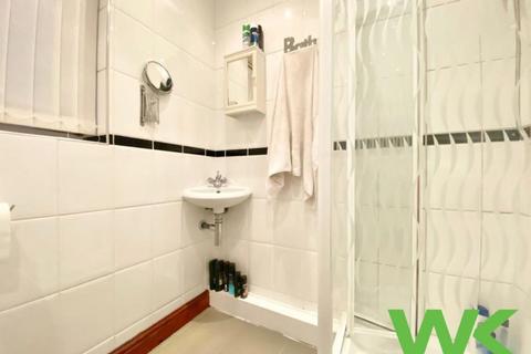 1 bedroom apartment for sale, Hallam Court, Hallam Street, WEST BROMWICH, B71