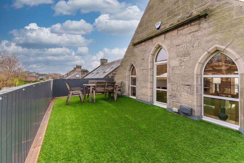 Albany Street, Dunfermline 5 bed detached house £390,000