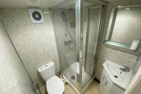 undefined, London E12