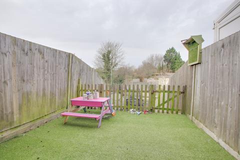 11 Vineyard Close, Woolston, Southampton, SO19 7DD