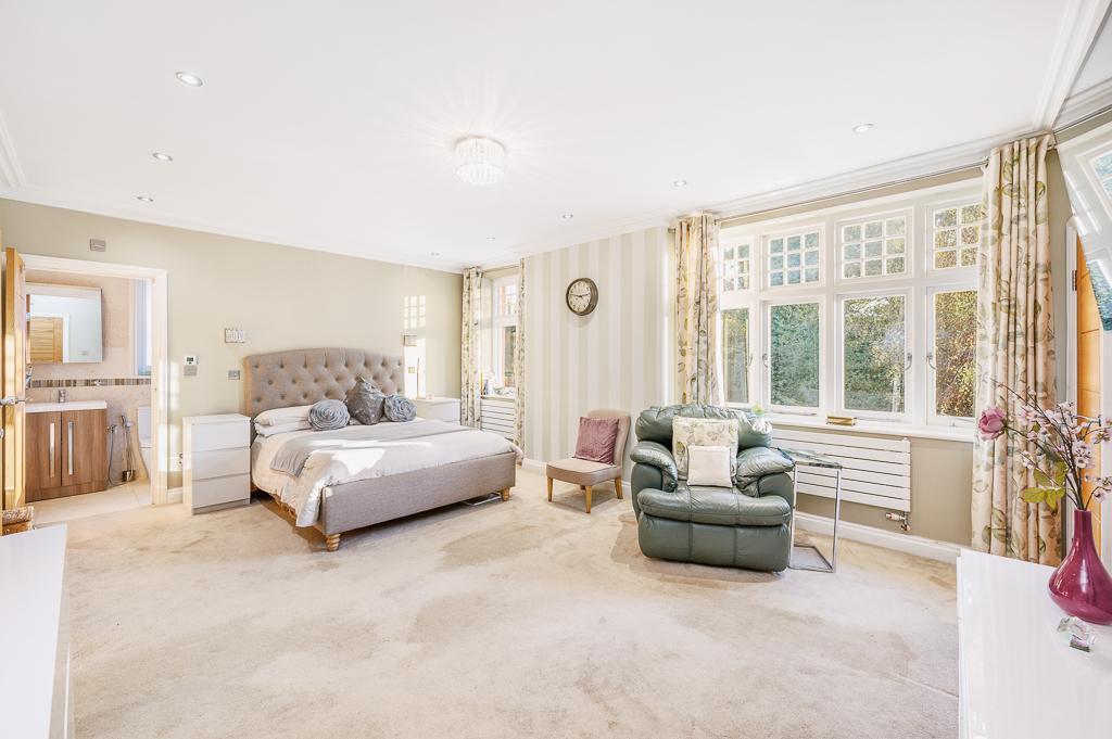 Principal Bedroom Suite