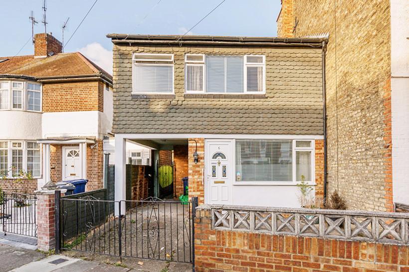 Photo 1