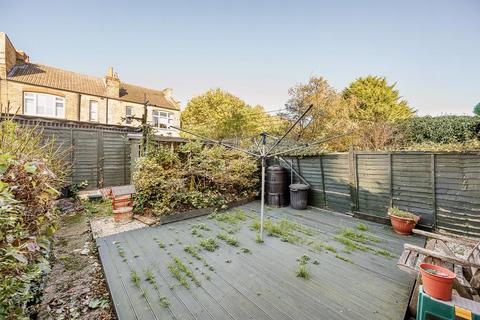 6 Cowper Road, London, W7 1EH