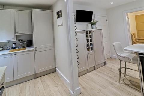 16 Ranulf Close, Harlow, CM17 0GX