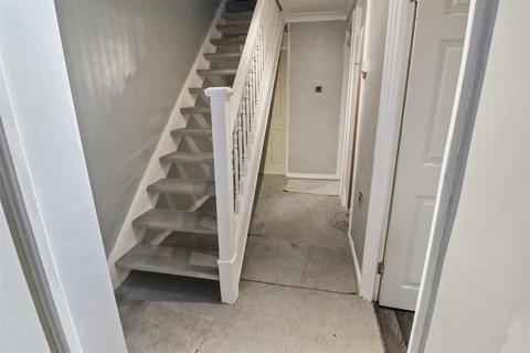 225 Milwards, Harlow, CM19 4SL