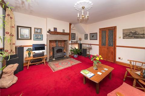 7 Clarrick Terrace, Ingleton, Carnforth, LA6 3HP