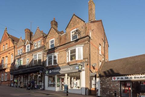 undefined, High Street, Tring