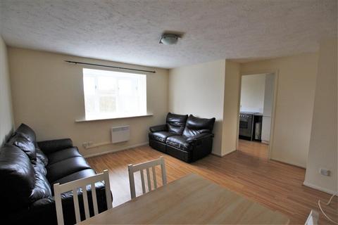 2 bedroom flat to rent, Treeby Court , George Lovell Drive, Enfield , EN3