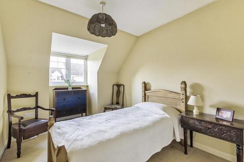 11 Chapel Drive, Ambrosden, Bicester, OX25 2RS