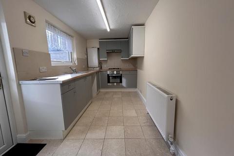 3 bedroom terraced house to rent, Trinity Street, Barnstaple, EX32 8JB