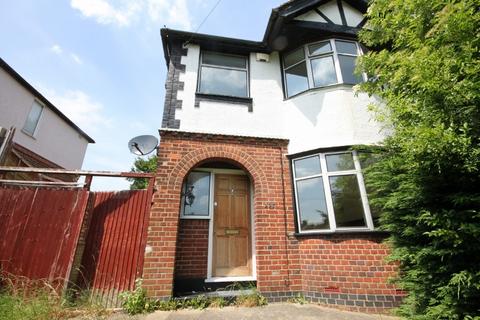 3 bedroom semi-detached house to rent, Crawley Green Road, Luton, LU2