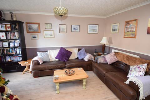6 Burwood Close, Amesbury, Salisbury, SP4 7QH