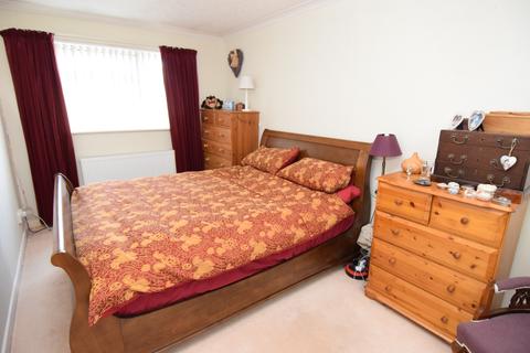 6 Burwood Close, Amesbury, Salisbury, SP4 7QH