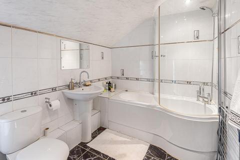 502 London Road, Slough, SL3 8QX