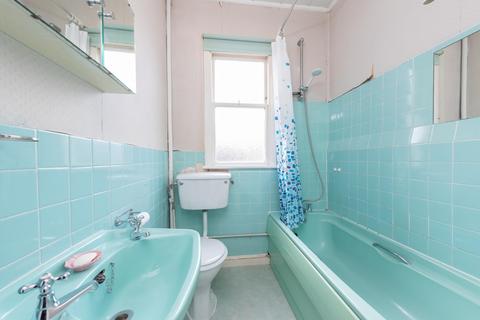 14 Thetford Road, New Malden, KT3 5DW